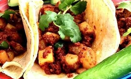 Papas con Chorizo